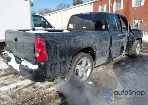 2003 Chevrolet Silverado 1500 Ss z USA, uszkodzony, nr VIN 2GCEK19N631320324